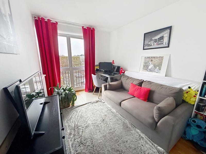 Appartement - 98 m² - 5 pièces