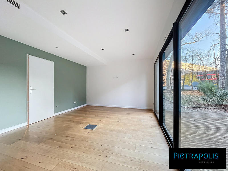 Maison contemporaine - 140 m² - 7 pièces