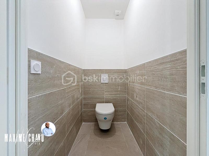 Maison - 102 m² - 4 pièces