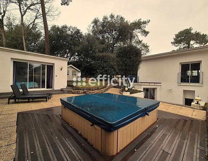 Villa - 141 m² - 5 pièces