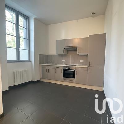 Appartement - 94 m² - 4 pièces