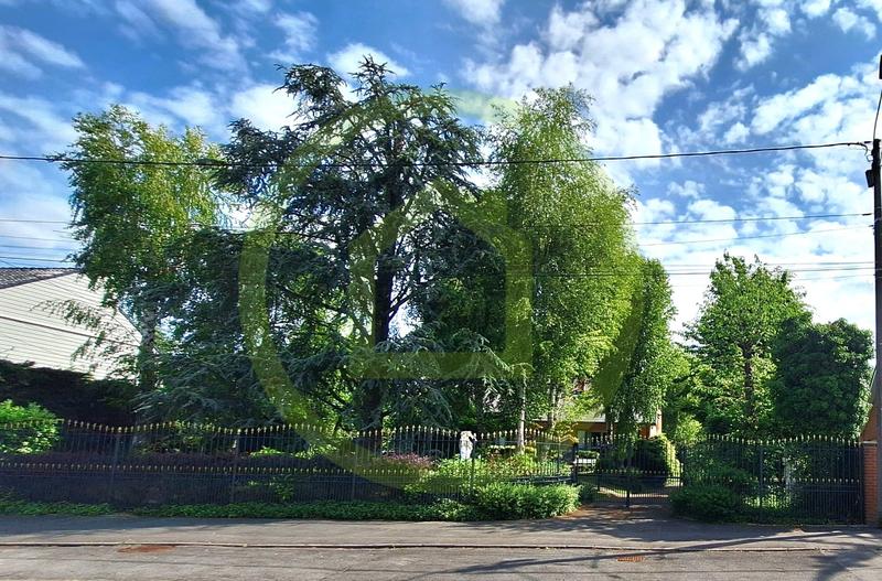 Maison - 173 m² - 9 pièces