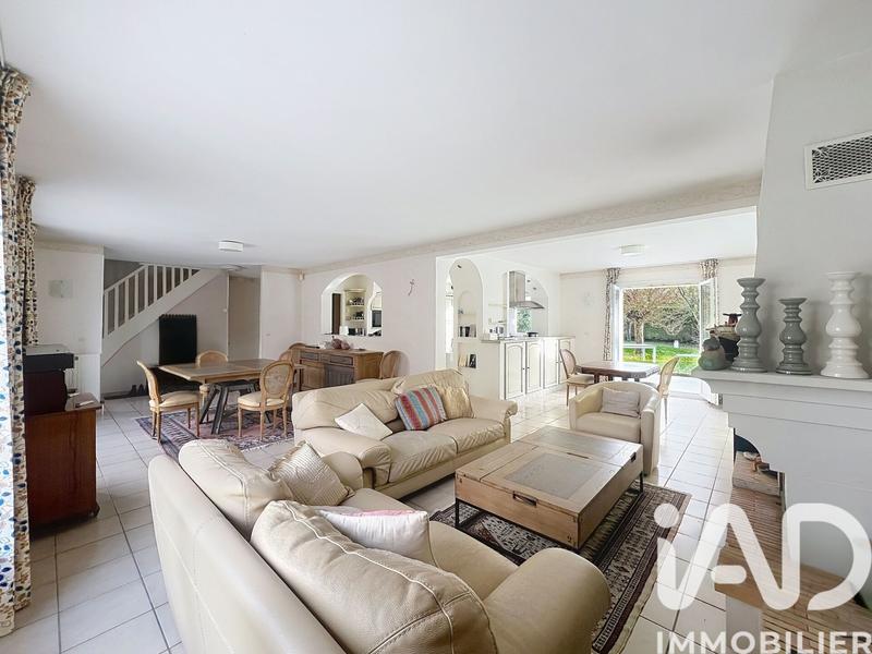 Maison - 165 m² - 6 pièces