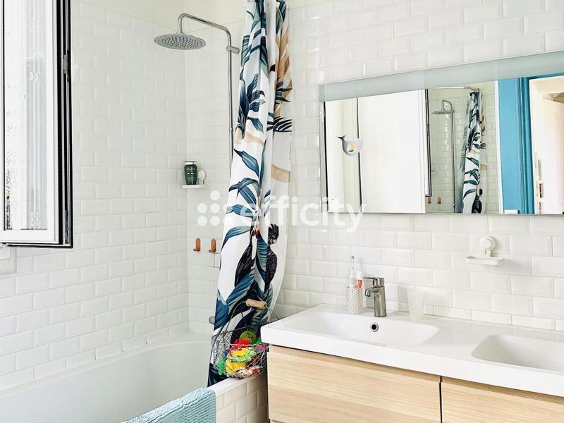 Maison - 145 m² - 5 pièces