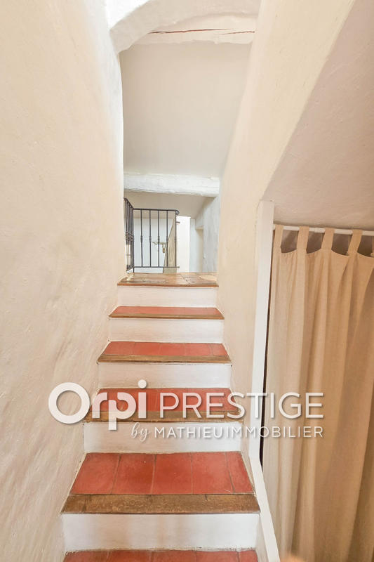 Maison - 84 m² - 4 pièces