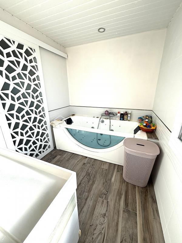 Villa - 130 m² - 6 pièces