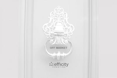 Maison - 420 m² - 8 pièces