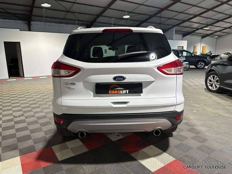 Ford Kuga 2.0 Tdci 140 Cv - Titanium