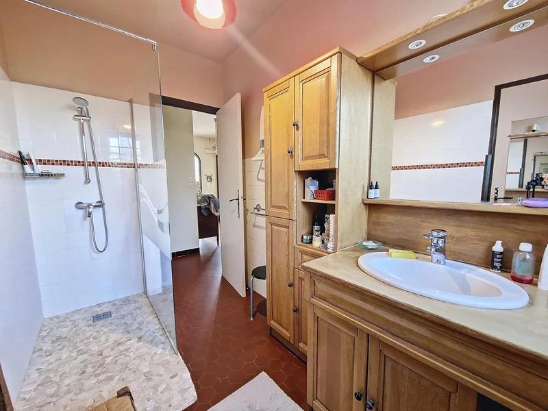 Maison - 127 m² - 6 pièces