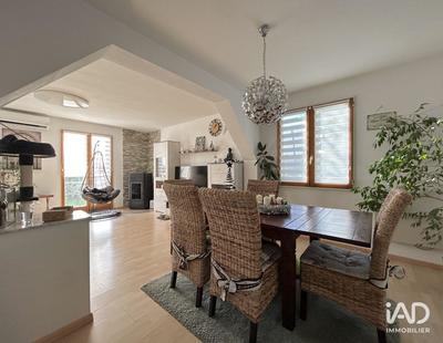 Maison - 126 m² - 5 pièces