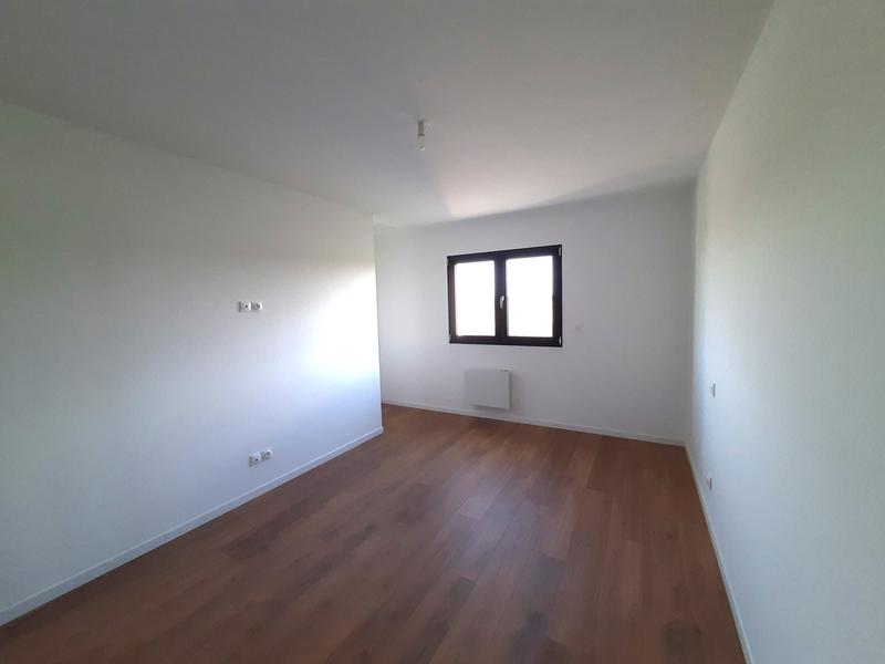 Maison contemporaine - 148 m² - 6 pièces