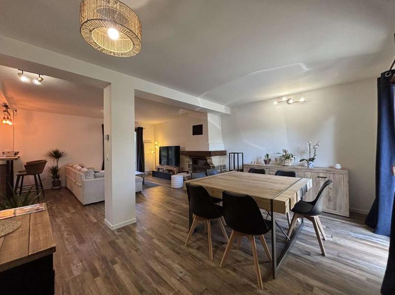 Maison - 95 m² - 4 pièces