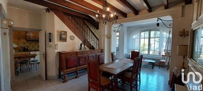 Maison - 184 m² - 6 pièces