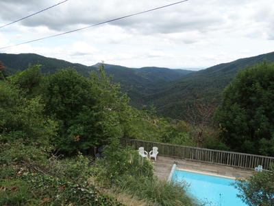 Mas - 300 m² - 15 pièces