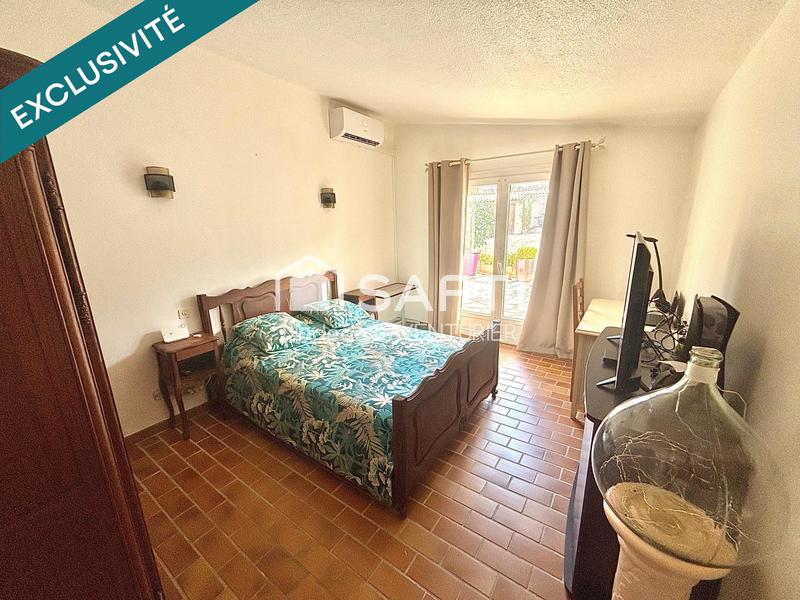 Villa - 357 m² - 8 pièces