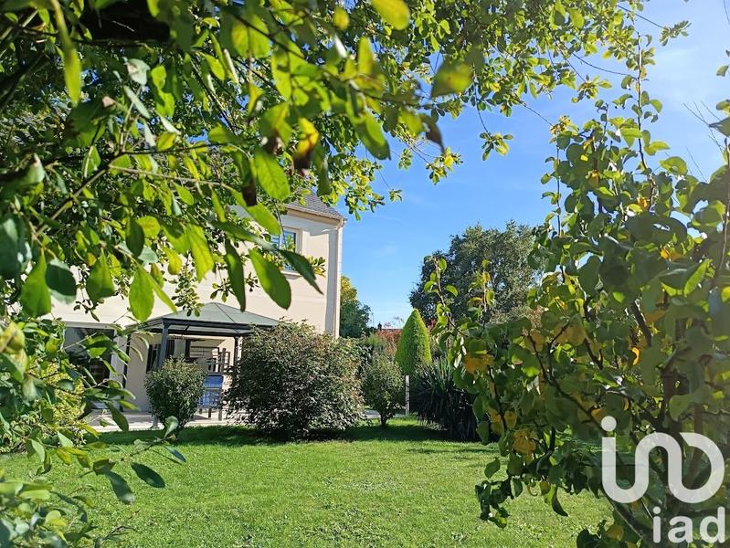 Maison - 163 m² - 9 pièces