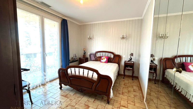 Viager - Maison - 143 m² - 6 pièces