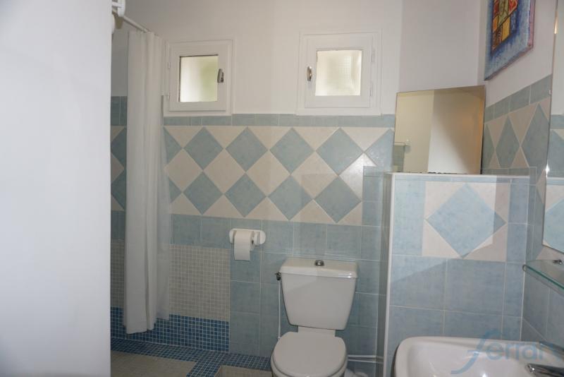 Villa - 210 m² - 8 pièces