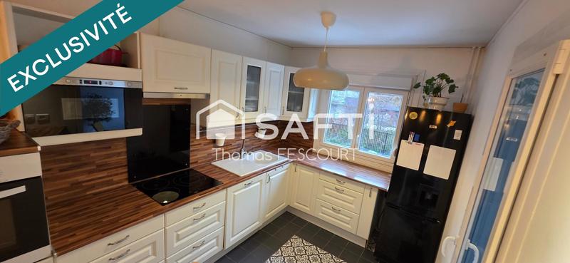 Appartement - 80 m² - 5 pièces