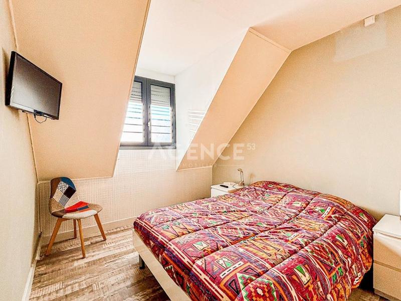 Maison - 87 m² - 5 pièces