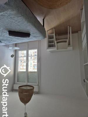 Chambre - 11 m² - 1 pièce