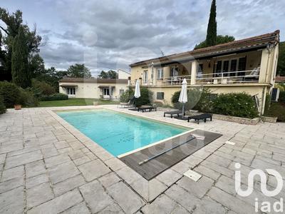 Maison - 160 m² - 5 pièces