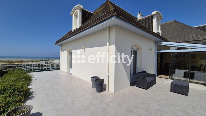 Maison - 310 m² - 13 pièces