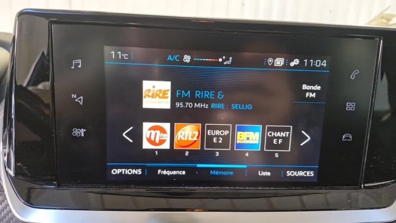 Peugeot 208 Puretech 100 s&amp;amp;S Eat8 Active Business