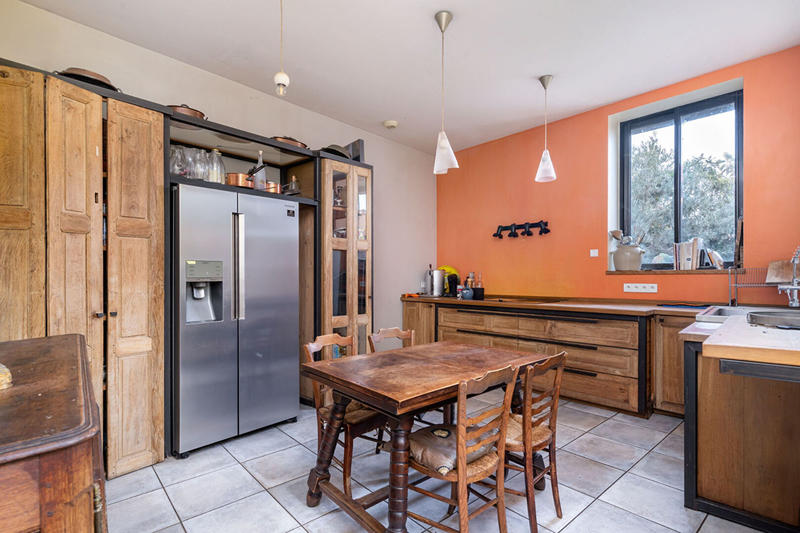 Maison - 343 m² - 7 pièces