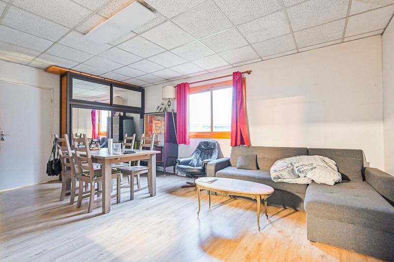 Local commercial - 340 m² - 4 pièces