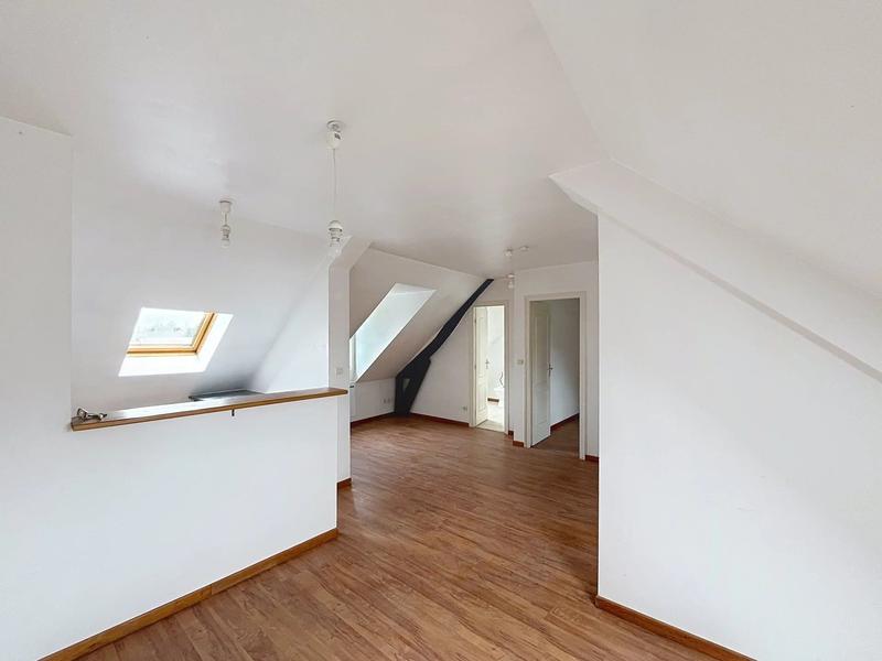 Immeuble - 210 m² - 11 pièces