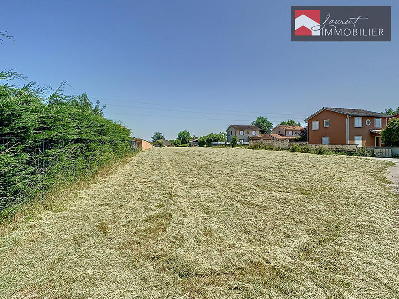 Terrain - 2 105 m²