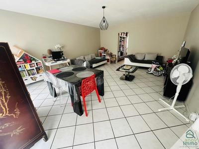 Pavillon - 112 m² - 7 pièces