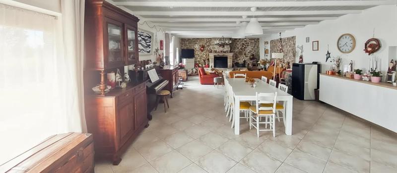 Longère - 171 m² - 5 pièces