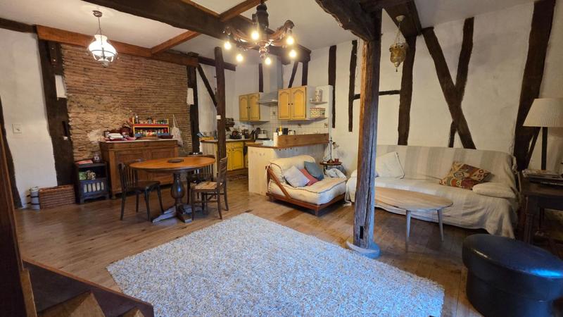 Maison - 158 m² - 7 pièces