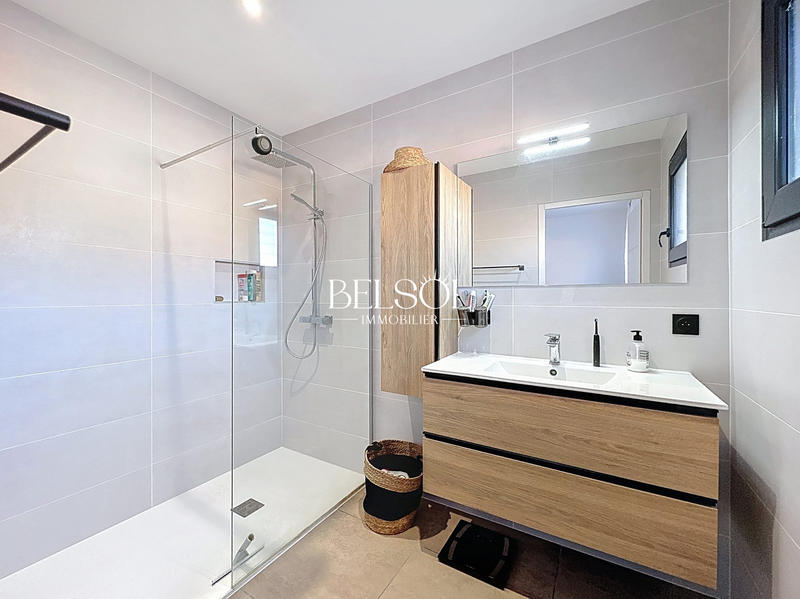 Maison contemporaine - 133 m² - 5 pièces