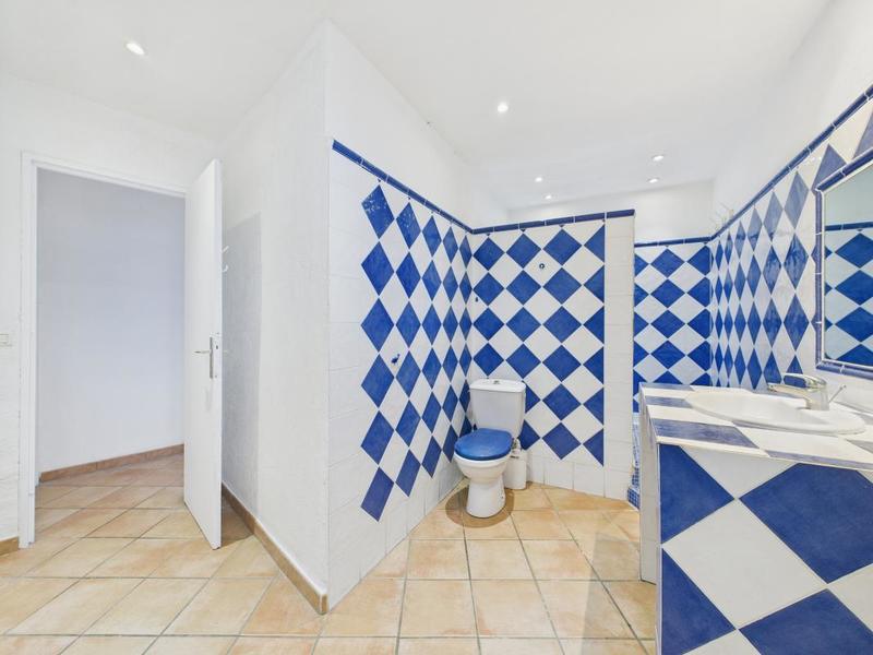 Appartement ancien - 83 m² - 4 pièces