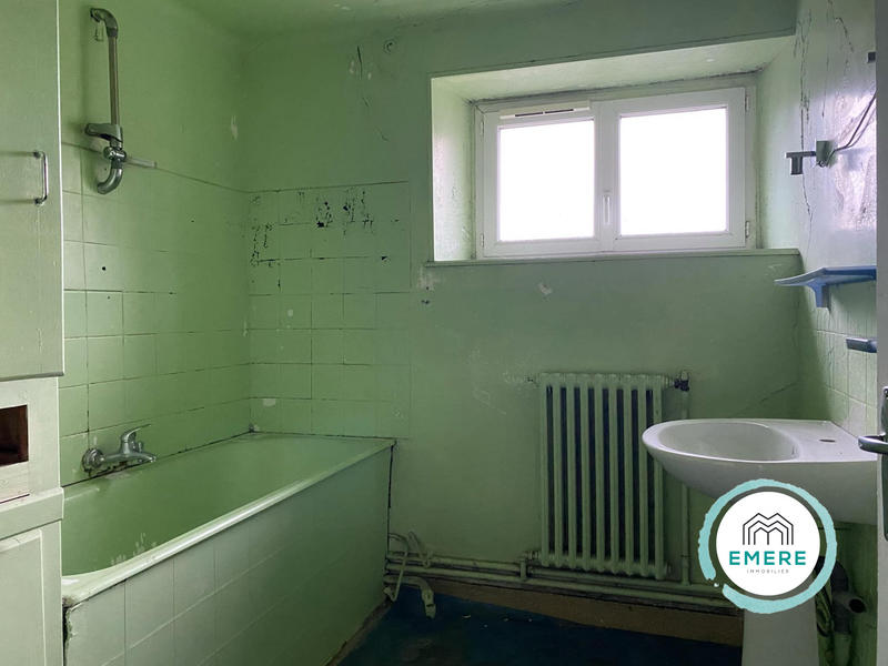 Maison - 265 m² - 11 pièces