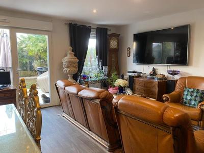 Maison traditionnelle - 110 m² - 5 pièces