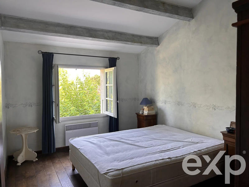 Maison - 195 m² - 6 pièces