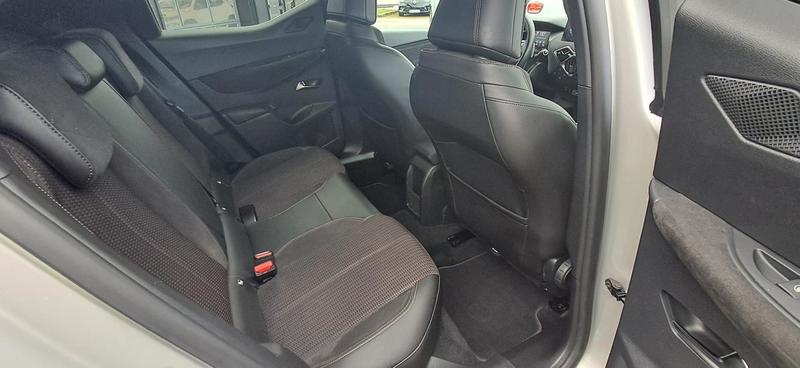 Ds Ds 3 Crossback BlueHDi 130 Eat8 Performance Line