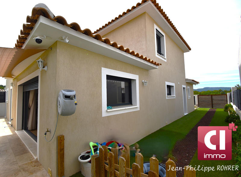 Maison - 141 m² - 5 pièces