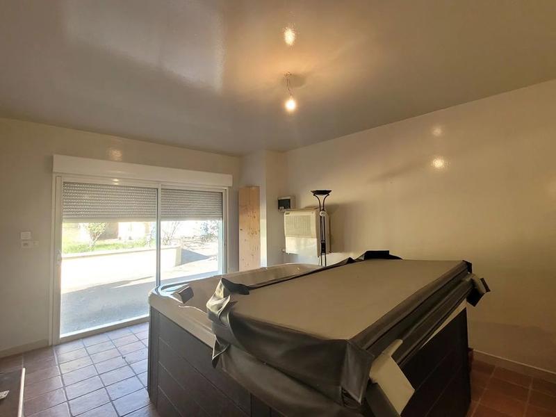 Maison - 165 m² - 5 pièces