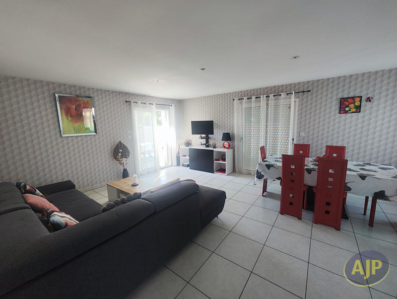 Maison - 67 m² - 3 pièces