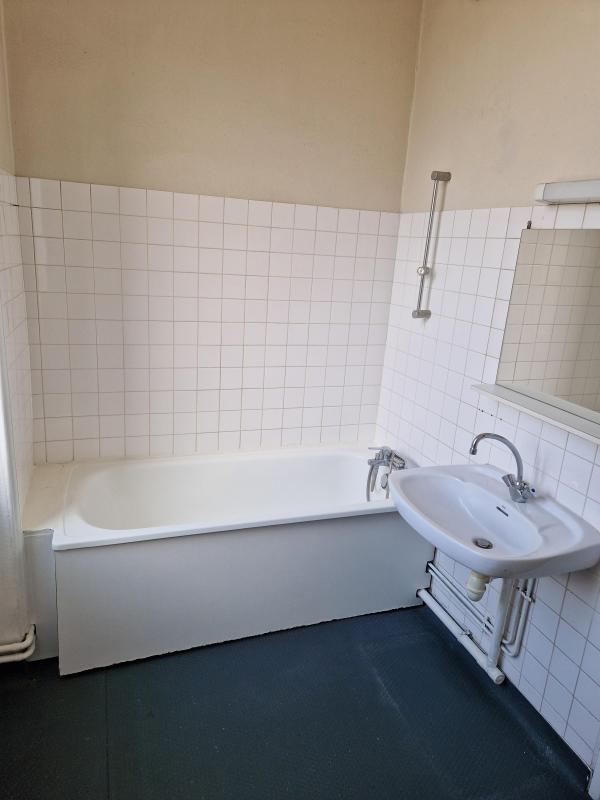 Appartement - 77 m² - 3 pièces