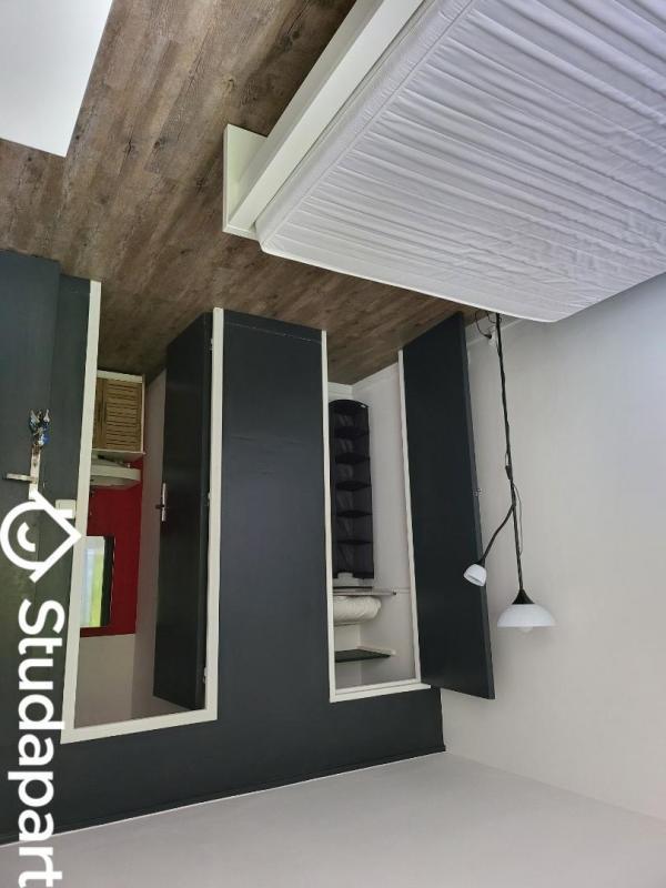 Chambre - 15 m² - 1 pièce