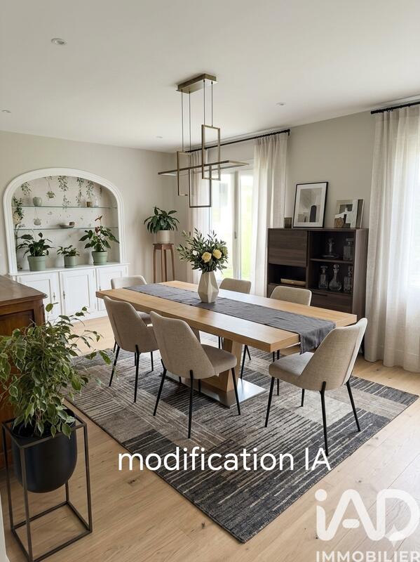 Appartement - 100 m² - 5 pièces