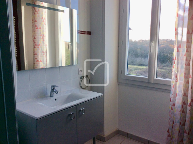 Maison - 171 m² - 8 pièces