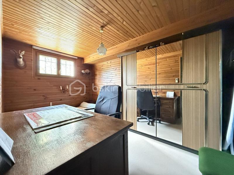 Maison - 230 m² - 4 pièces