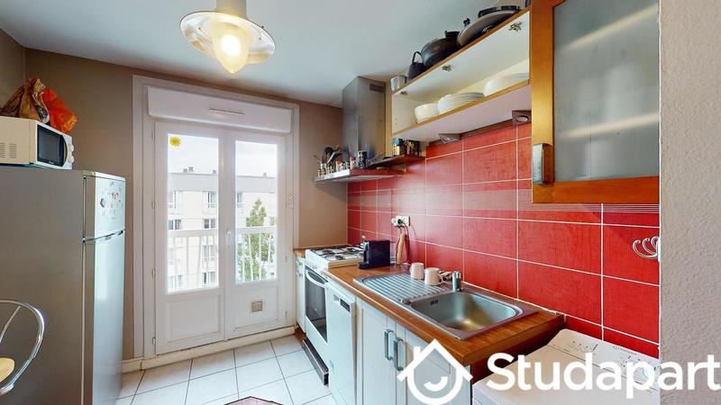 Chambre - 10 m² - 1 pièce